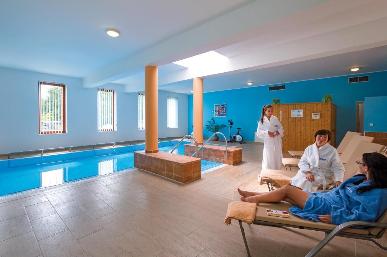Spa Hotel Centrum Františkovy Lázně Kültér fotó