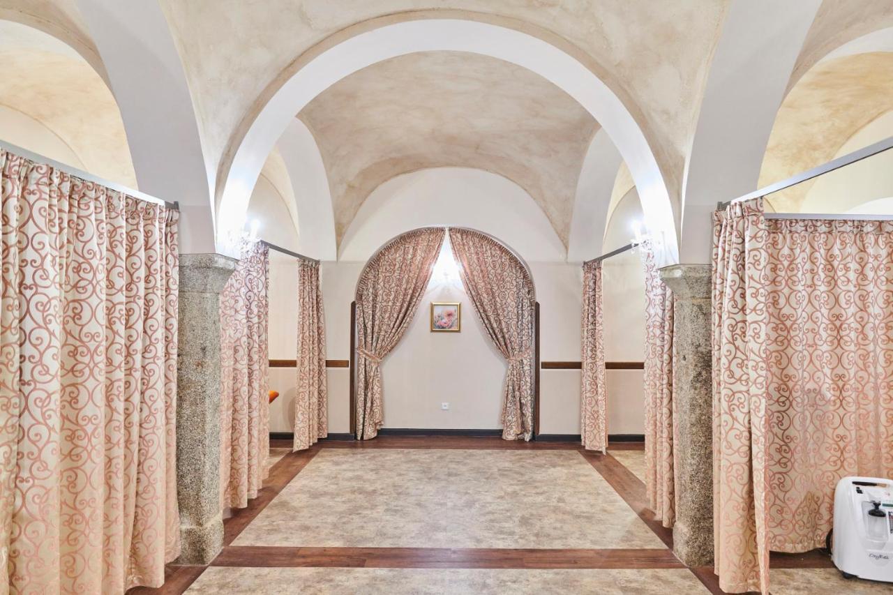 Spa Hotel Centrum Františkovy Lázně Kültér fotó