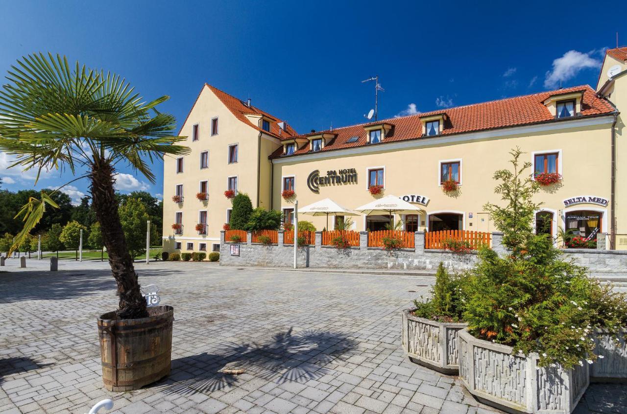 Spa Hotel Centrum Františkovy Lázně Kültér fotó