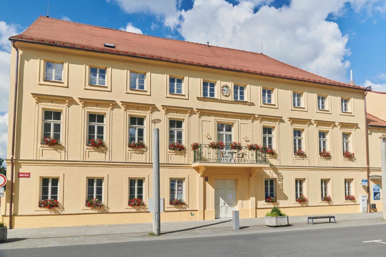 Spa Hotel Centrum Františkovy Lázně Kültér fotó