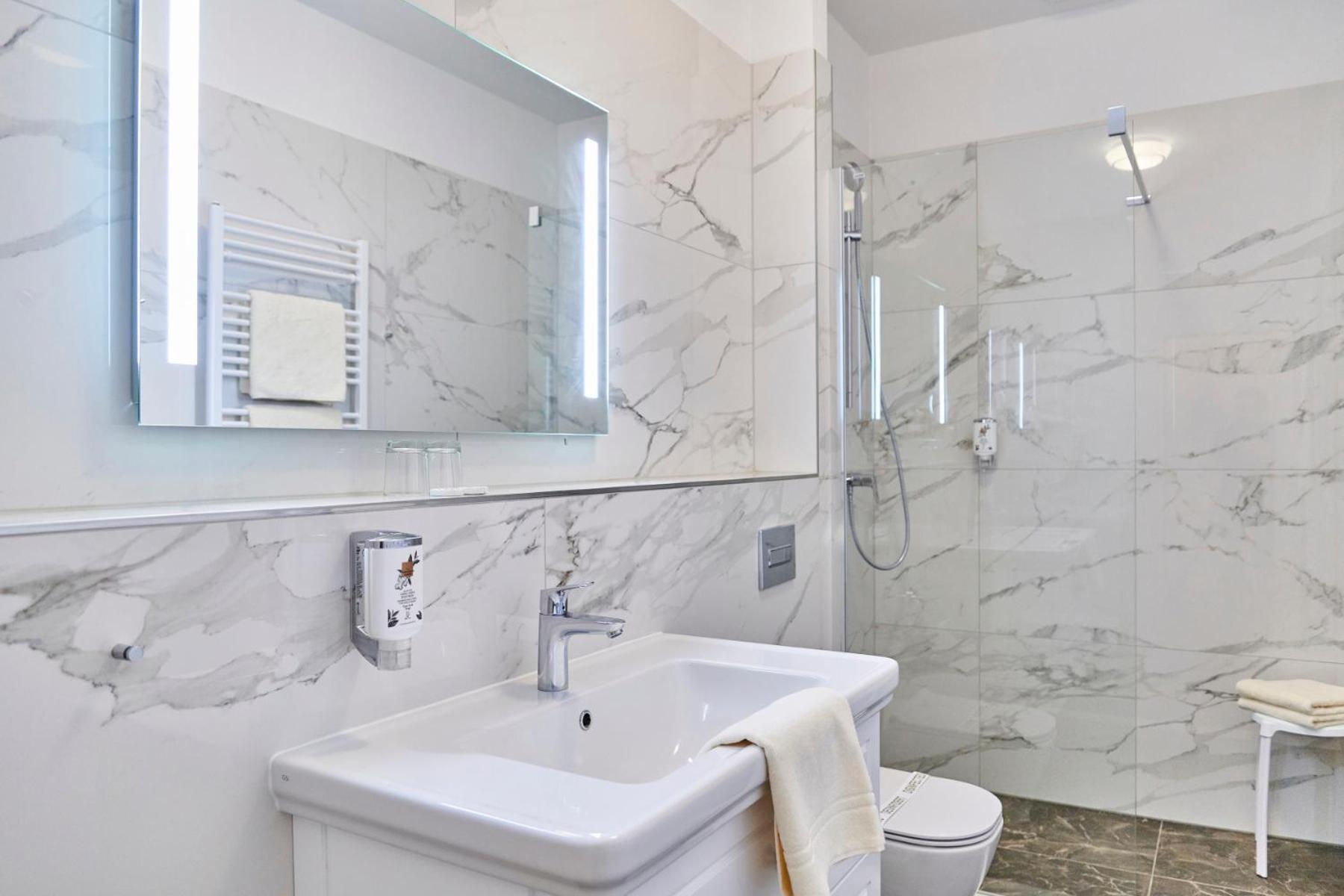Spa Hotel Centrum Františkovy Lázně Kültér fotó